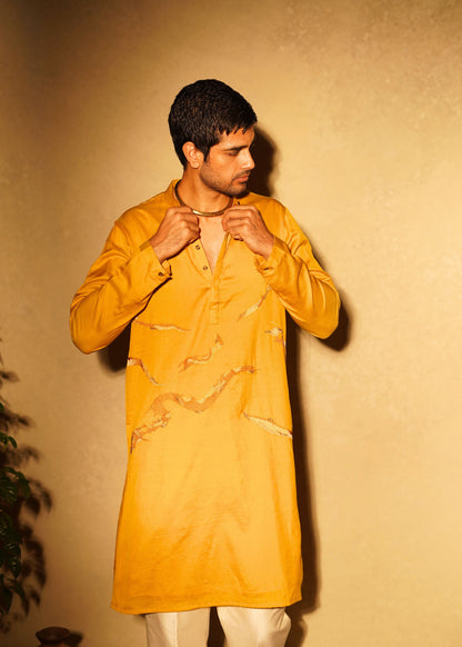 The Svarnam Kurta