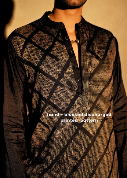 The Anantam Kurta