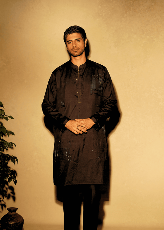 The Mehram Kurta
